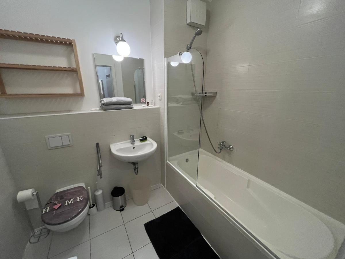 Corvin Pearl Deluxe Apartamento *